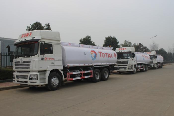  SHACMAN 25000 Liters Fuel Tanker Truck