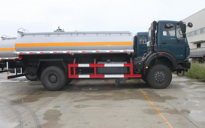  BEIBEN 4x4 Fuel Tanker Truck